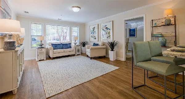 The Lakes at Litchfield Pawleys Island SC | Apartment Interior Family Room | 02-2023